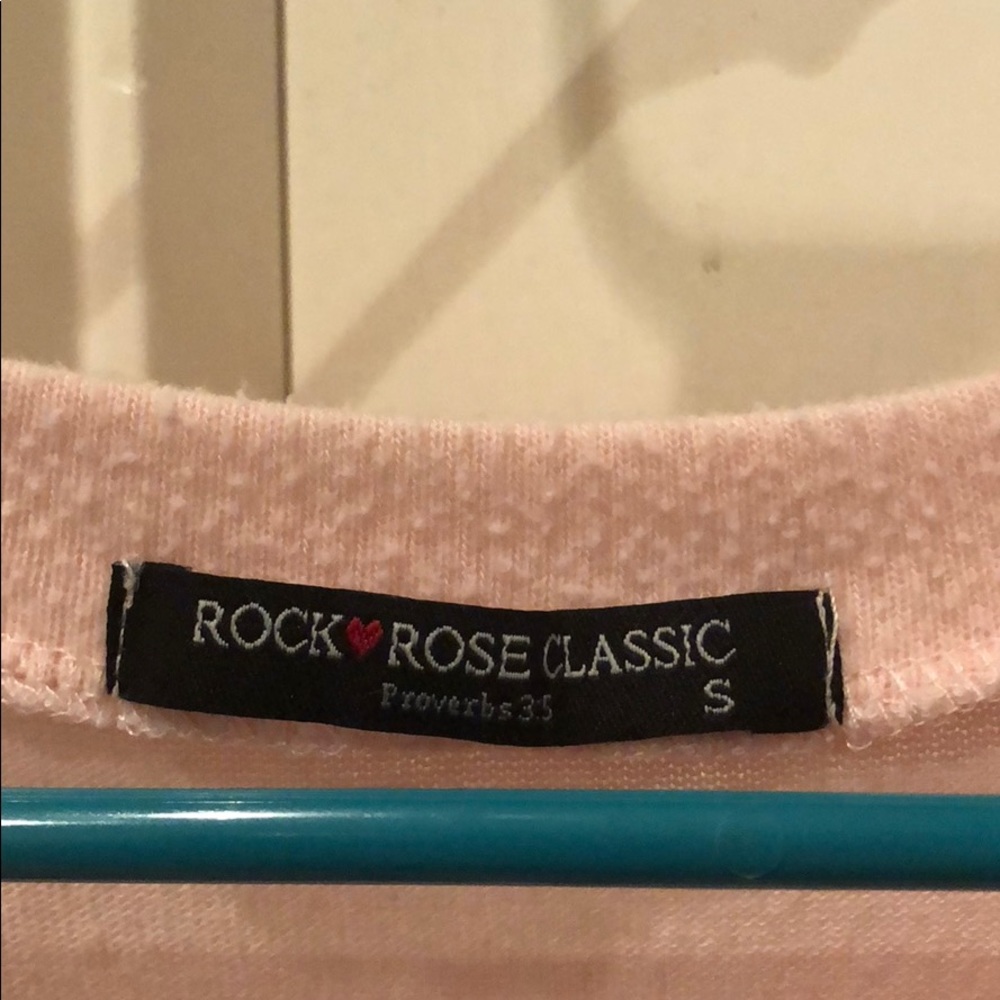 Pink hamza sweater - Picture 3 of 4